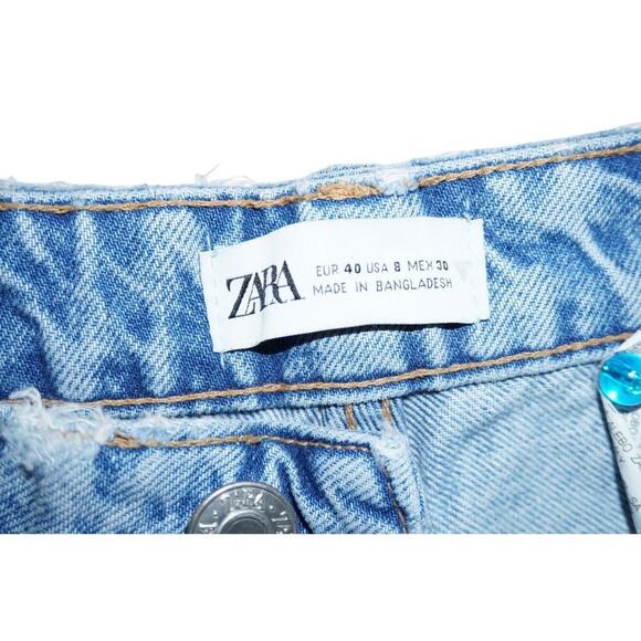 Zara High Rise Light Wash Mom Jeans – Size 8 (EUR 40, MEX 30) - Picture 6 of 7